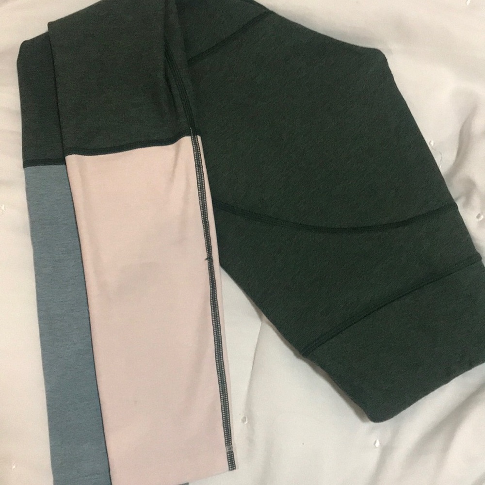 Outdoor Voices Leggings - Picture 3 of 4